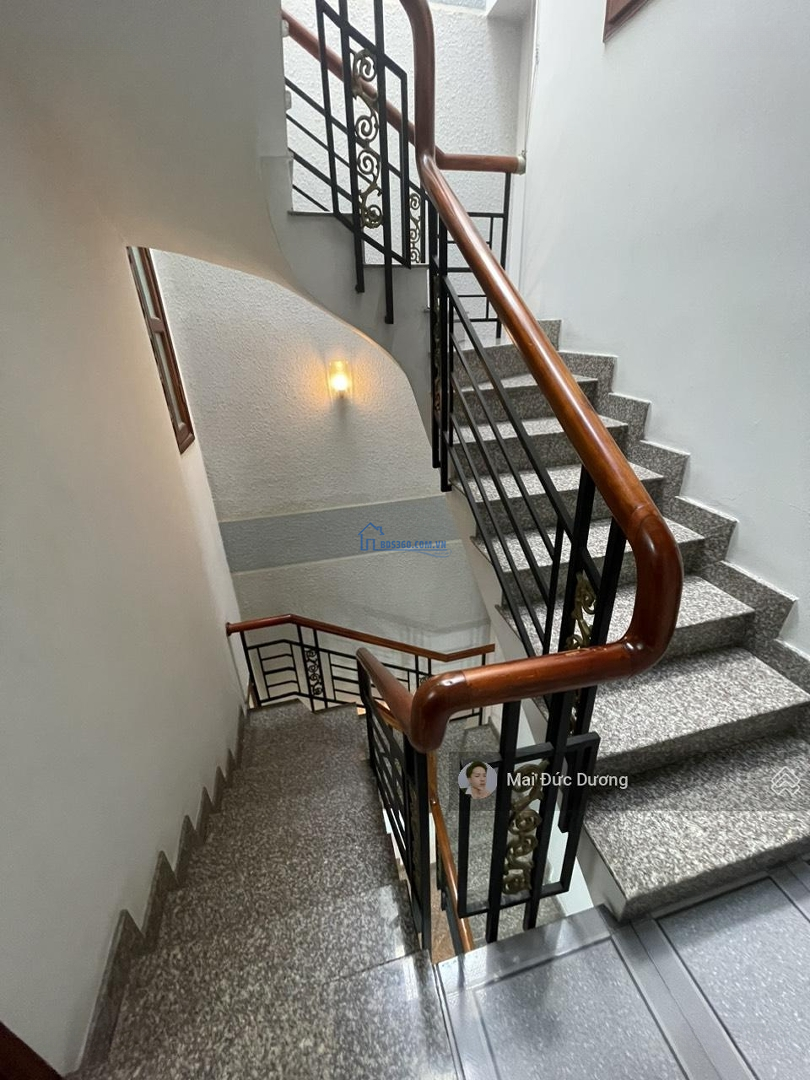 Cực Hiếm! Bán Nhà 2Mt Trước Sau,Hẽm Xe Hơi5M Phường Tân Định, Q1.Diện Tích4,1 X 20M(80M2) 2T. Giá Tl