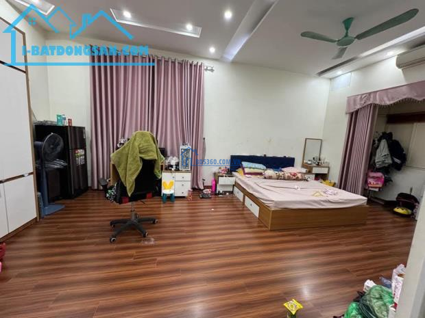 BÁN TOÀ NHÀ DÒNG TIỀN :KIM GIANG -HOÀNG MAI.+DT:139M2 X 7T X 6.3M.