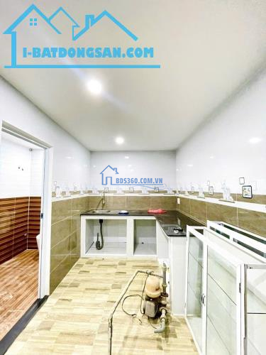 🔥🌹KIỆT PHẠM VĂN NGHỊ GẦN CHỢ, NHÀ MỚI XÂY MUA VỀ Ở NGAY, 1 TRỆT 1 LỬNG ĐÚC, 2 PHÒNG NGỦ