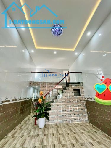 🔥🌹KIỆT PHẠM VĂN NGHỊ GẦN CHỢ, NHÀ MỚI XÂY MUA VỀ Ở NGAY, 1 TRỆT 1 LỬNG ĐÚC, 2 PHÒNG NGỦ