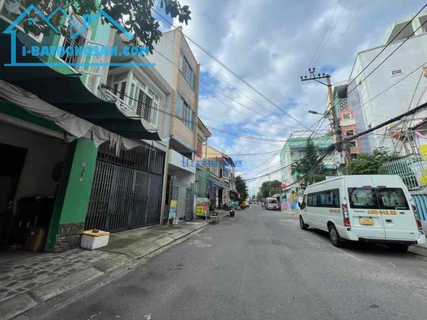 BÁN NHÀ CHO KHÔNG NGÔI NHÀ MT VÌ GIÁ QUÁ RẺ. KINH DOANH BẤT CHẤP