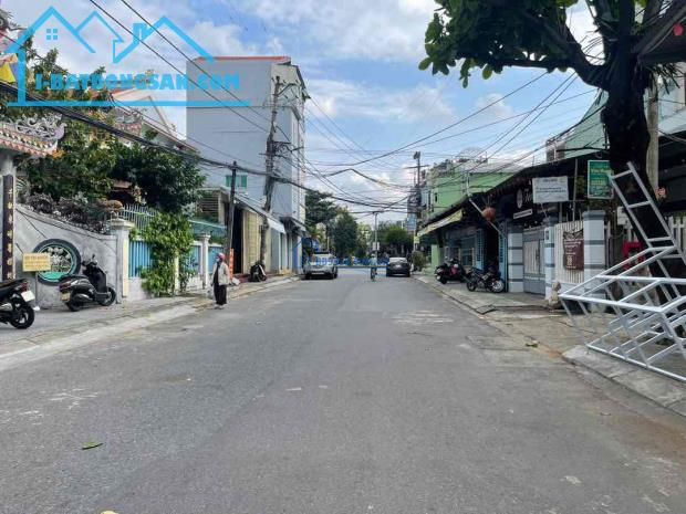 BÁN NHÀ CHO KHÔNG NGÔI NHÀ MT VÌ GIÁ QUÁ RẺ. KINH DOANH BẤT CHẤP