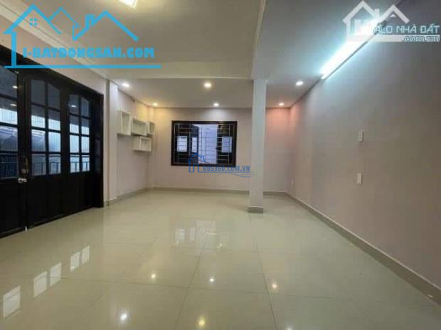 BÁN NHÀ ĐẸP. LÔ GỐC 3 MẶT THOÁNG. GIÁ RẺ. NGAY TRUNG TÂM QUẬN HẢI CHÂU ĐÀ NẴNG