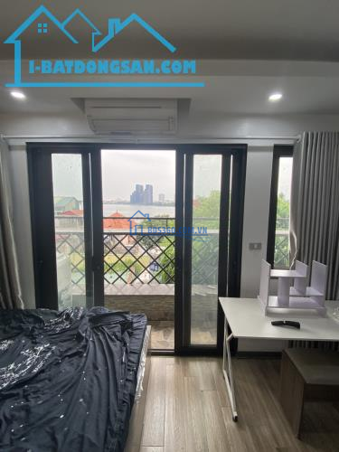 Cho thuê Căn hộ dịch vụ Full đồ cao cấp. Phòng View toàn mặt Hồ Tây cực Chill. Chỉ 7tr +