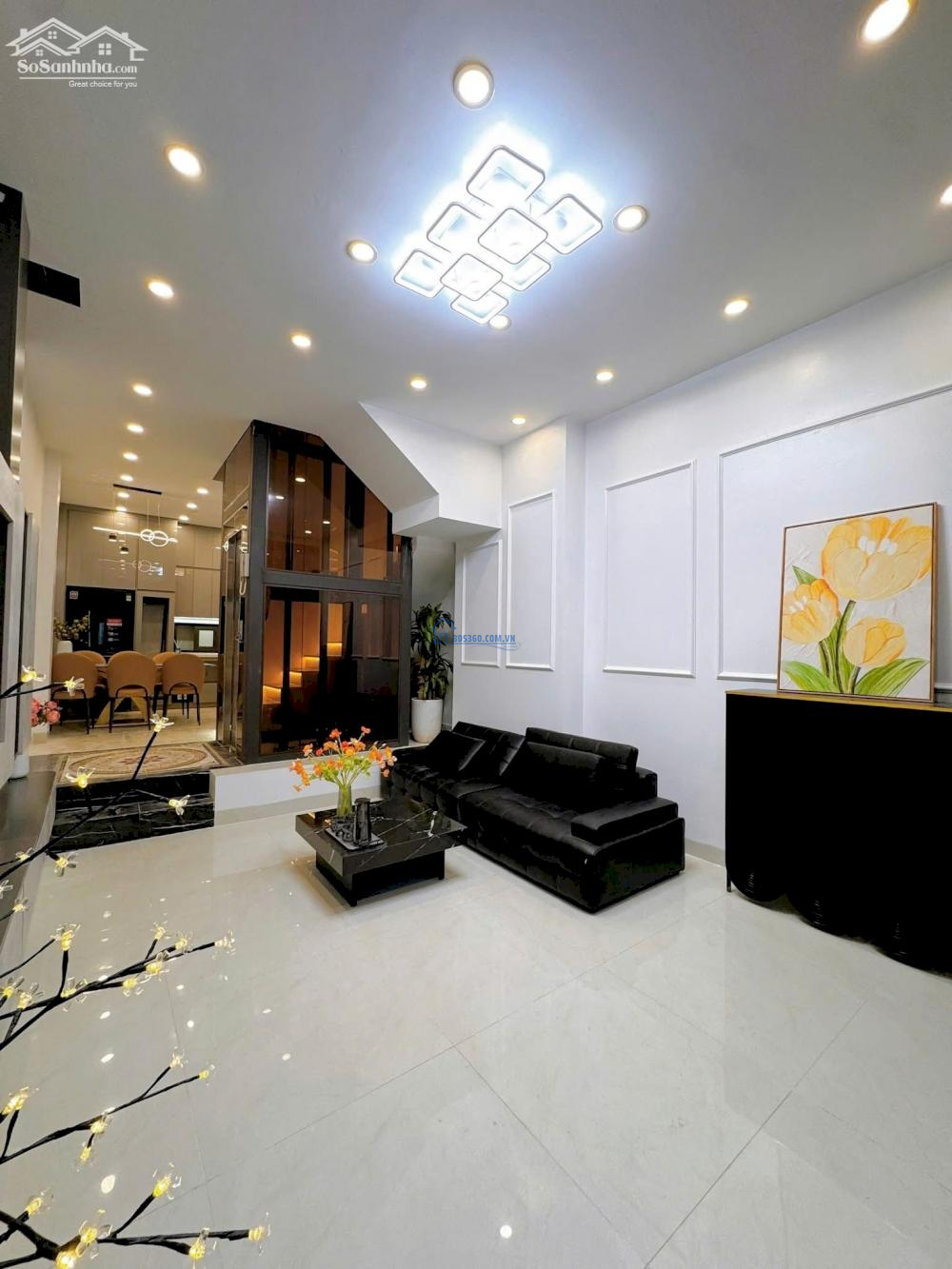 BÁN NHÀ PHÂN LÔ, VỊ TRÍ ĐẸP, KINH DOANH ĐỈNH, VỈA HÈ, Ô TÔ TRÁNH, Ở NGAY PHỐ TRUNG KÍNH CHỈ 22 TỶ.