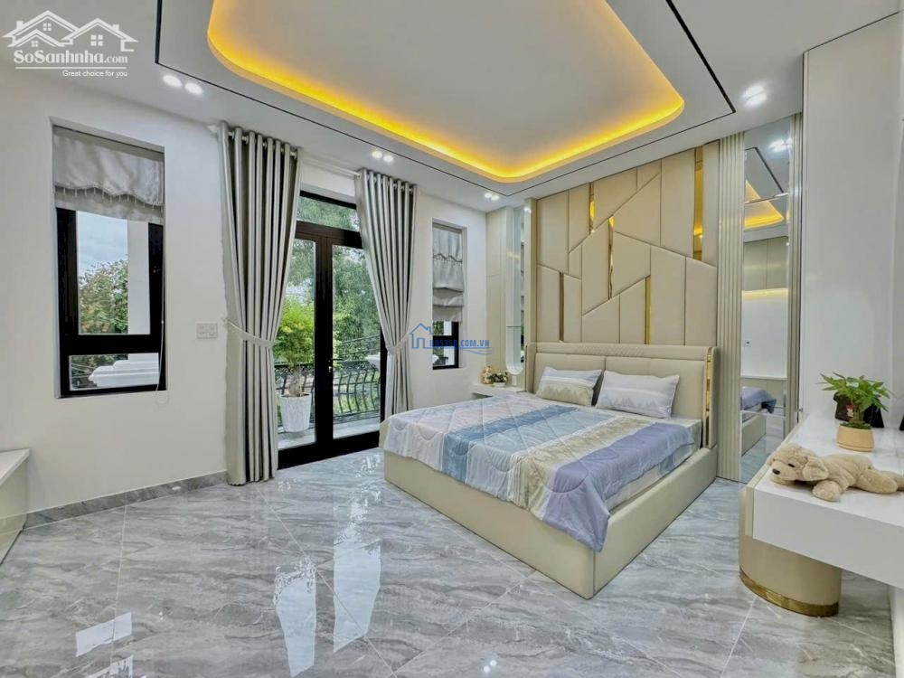NHÀ mới cần bán gấp ở trung tâm Bình Dương