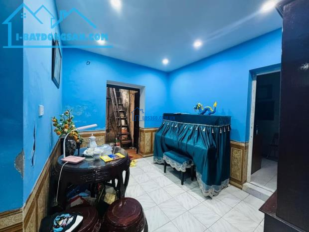 Bán nhà Kim Mã - Ba Đình 180m2, view công viên Thủ lệ giá 11,9 tỷ