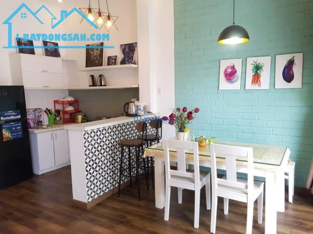 Siêu hiếm nhà mặt tiền Nguyễn Thiện Kế - Quận Sơn Trà giá nhỉnh 6 tỷ