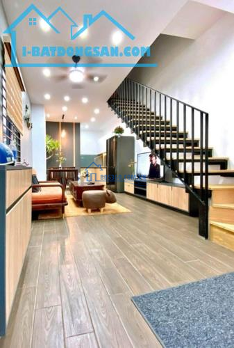 NHÀ ĐẸP - NGAY LÕI TRUNG TÂM TP - HÙNG VƯƠNG - GIÁ HẠT DẺ CHỈ NHỈNH 3 TỶ