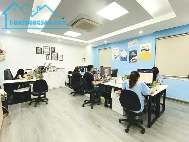 BÁN GẤP PHÂN LÔ CẦU GIẤY, 2 MẶT TIỀN, VỈA HÈ, ÔTÔ TRÁNH, KINH DOANH, DT 56M2 NHỈNH 20 TỶ