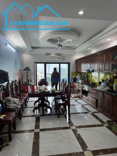 BÁN GẤP PHÂN LÔ NGHĨA ĐÔ CẦU GIẤY, ÔTÔ TRÁNH, KINH DOANH, 2 THOÁNG, DT 65,6M2 HƠN 14 TỶ
