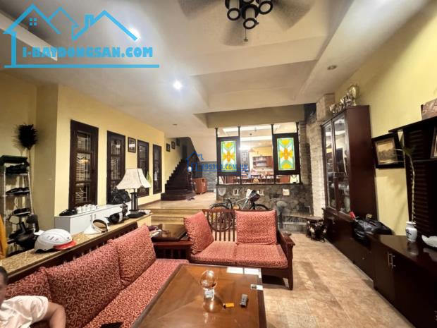 BÁN NHÀ NGUYỄN PHONG SẮC, PHÂN LÔ, ÔTÔ TRÁNH, KINH DOANH, CÓ THOÁNG SAU, 79M2 CHỈ 21 TỶ