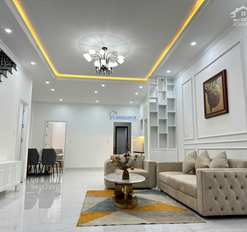 Nhà đẹp 2 tầng kiệt oto 112 Minh Mạng thiết kế tân cổ điển, hiện đại