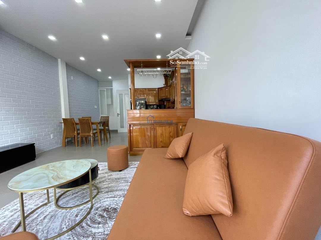 Nhà 3 Tầng Mặt Đường Trương Hán Siêu, Gần Biển Nha Trang Giá Rẻ Cuối Năm