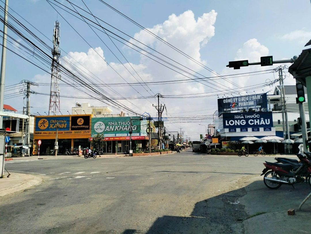 Bán Đất Mặt Tiền 825C, Đông Thạnh, Cần Giuộc, Long An: 4,5Ha, Giá Bán 45 Tỷ.