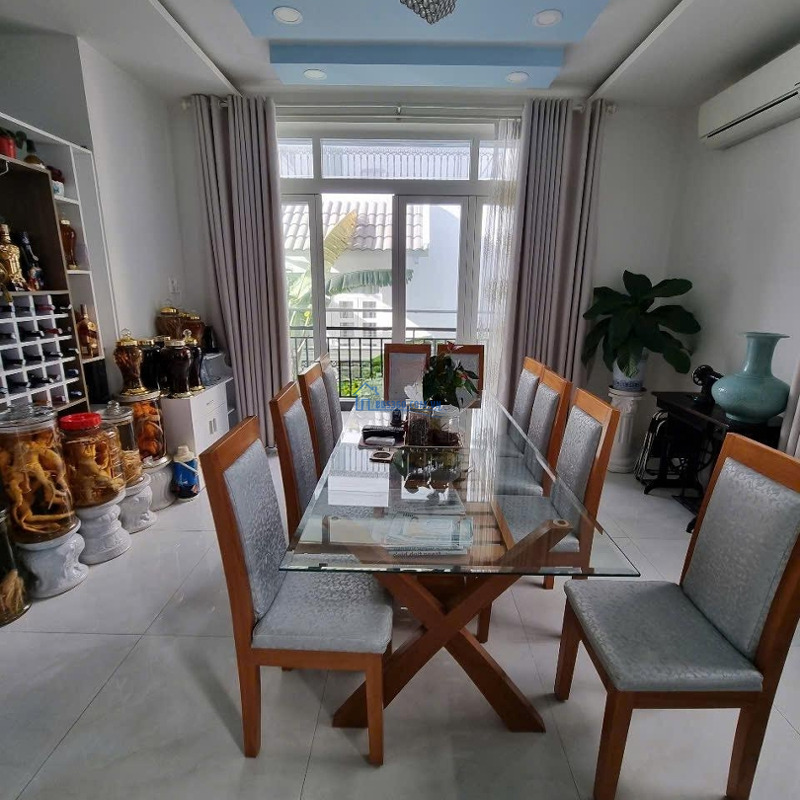Biệt Thự Biển An Viên, Tp Nha TrangChỉ 16,8 Tỷ / Biệt Thự 3 Tầngdiện Tích180M2 Ngang 12M X 15M