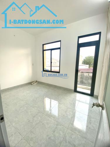 BÁN NHÀ TÂN CHÁNH HIỆP QUẬN 12, 60M2, 2 TẦNG HẺM XE HƠI, CHỈ 3TỶ 850, VÀO Ở NGAY