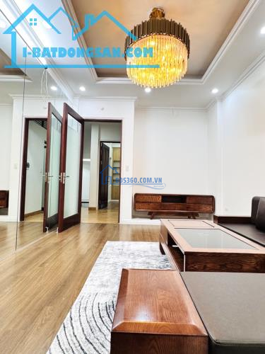 Phân lô Doãn Kế Thiện nhà đẹp 68m2, 5T kd, gara, 3 thoáng 15 tỷ hơn.