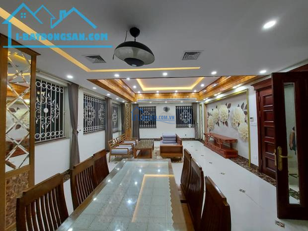 Bán nhà mặt phố Nhân Hòa, kinh doanh đỉnh 20 tỷ 8