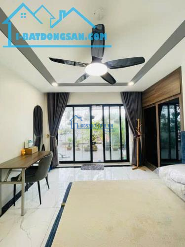 Bán tòa nhà căn hộ dịch vụ - Xuân La – Tây Hồ - 10 Tầng –350m2 – MT15m –33 căn hộ - 110 tỷ