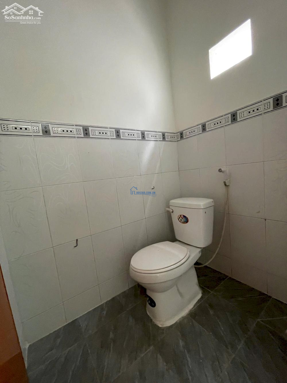 Dãy trọ 8 phòng trệt lửng - Gần Trường ĐH Y Dược và ĐH Cần Thơ