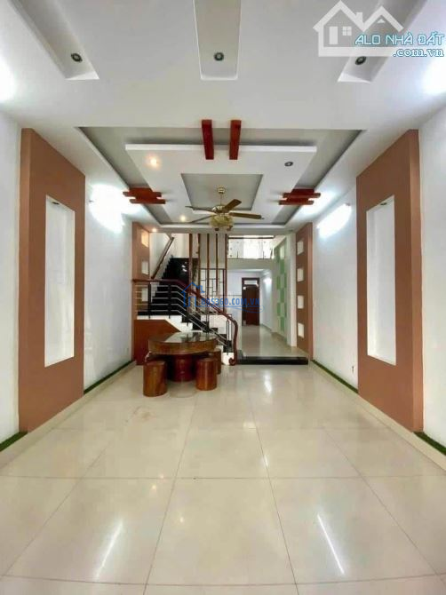 🔥 Nhà 2 tầng mặt tiền đường Phú Lộc 1 . Gi/á 4.650