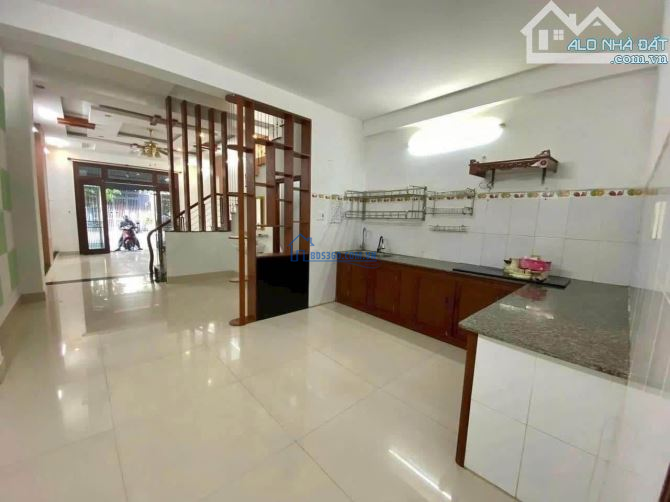 🔥 Nhà 2 tầng mặt tiền đường Phú Lộc 1 . Gi/á 4.650