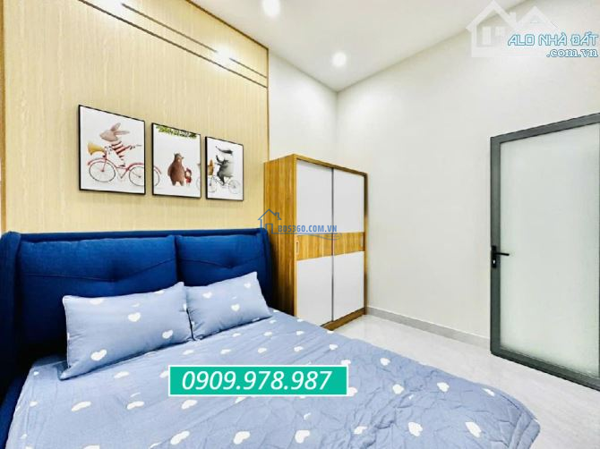 NHÀ MỚI ĐẸP LUNG LINH, FULL NỘI THẤT, 4 TẦNG, 5PN, 60M2 (4X15) CHỈ 5.39 TỶ