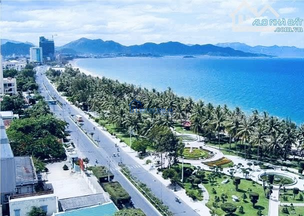 HOT- Bán nhanh 4 lồ liền kề MT Võ Nguyên Giáp đối diện Tháp đôi TTHN QT Ariyana - Furama