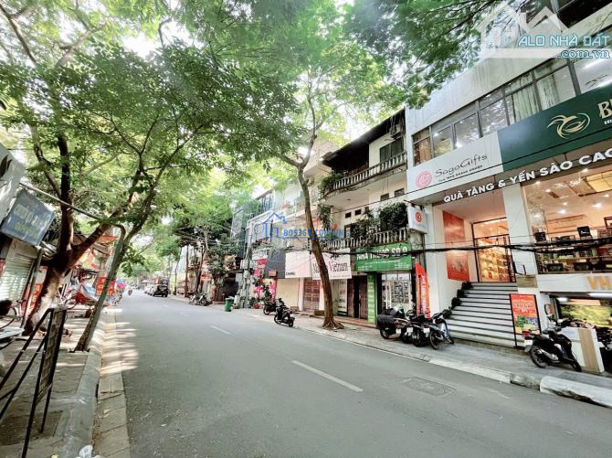 Cho thuê Văn Phòng 391 Hoàng Quốc Việt giá chỉ 4.5tr tháng