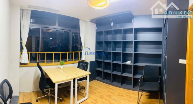 Cho thuê Văn Phòng 391 Hoàng Quốc Việt giá chỉ 4.5tr tháng