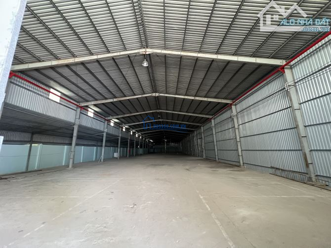 Chuẩn bị xuất cảnh nay giảm mạnh còn 35tỷ,nhà xưởng ngay MT DT749A, đang cho thuê 110tr/th