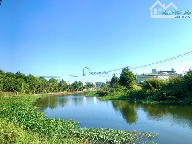 Bán lô đất biệt thự sông 245m2 full thổ cư giáp ranh SG, ngay sau chợ Đầu Mối Thủ Đức