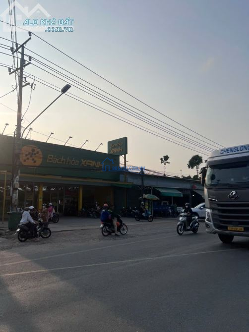CHỦ CẦN BÁN NHÀ XƯỞNG ĐƯỜNG DT744, TP BẾN CÁT - DT: 2.877M2 - GIÁ: 29TỶ - LH: 0582307888