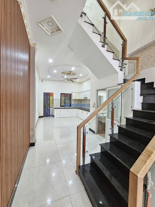 4TỶ500__72m2__Nhà 1T2L Hoàn Công__Măt tiền kinh doanh trục chính KDC gần chợ Phú Phong