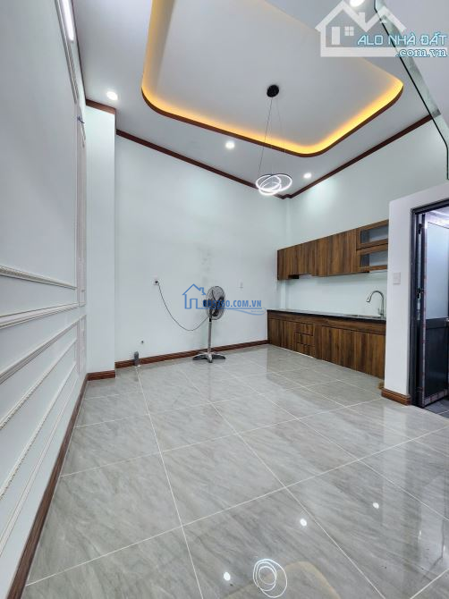 2,7 TỶ__4,5x14m__Bán nhà mới 1T1L__3PN__ mặt tiền kinh doanh gần ngã tư Miếu Ông Cù 500m
