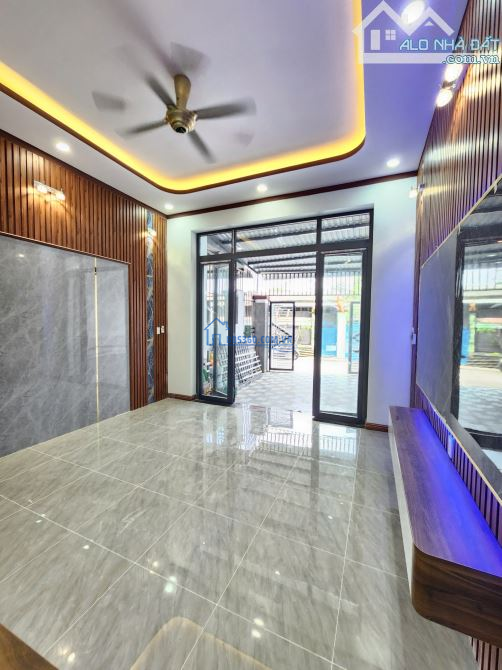 2,7 TỶ__4,5x14m__Bán nhà mới 1T1L__3PN__ mặt tiền kinh doanh gần ngã tư Miếu Ông Cù 500m