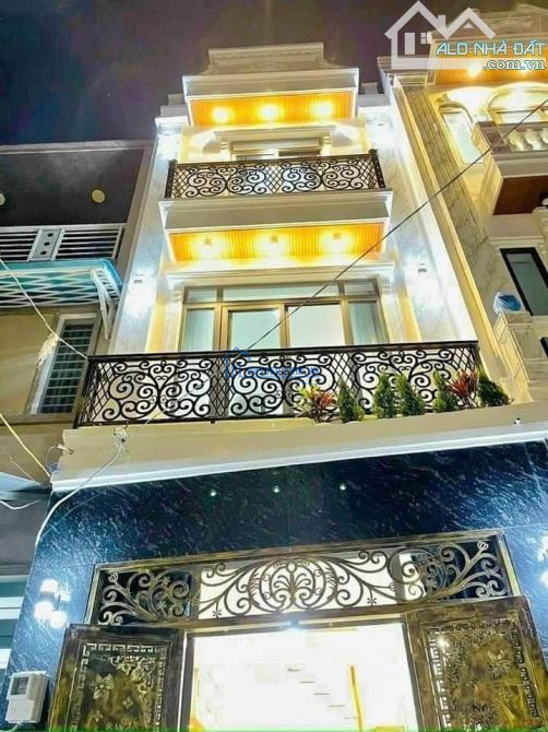 Hàng ngộp bán gấp nhà 52m2, giá 2 tỷ 250 triệu Lê Lai, Phường 3, Gò Vấp đang cho thuê 14tr