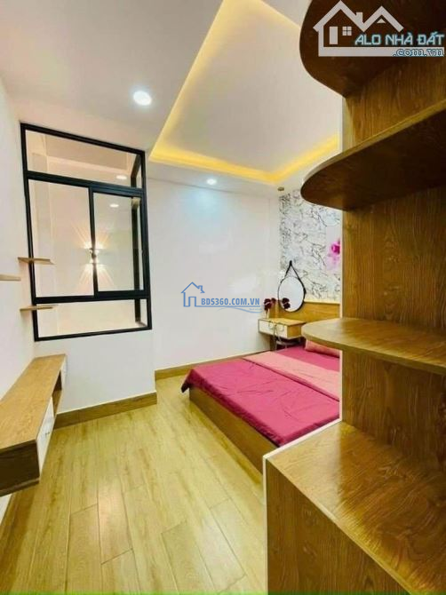 Hàng ngộp bán gấp nhà 52m2, giá 2 tỷ 250 triệu Lê Lai, Phường 3, Gò Vấp đang cho thuê 14tr