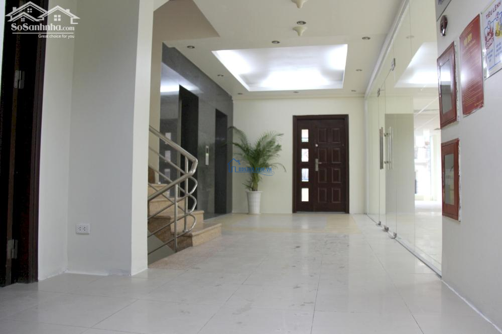 40 và 43m2 văn phòng cho thuê tại nhà Hoa Cương 18/11 Thái Hà. LH chủ nhà 0929236669