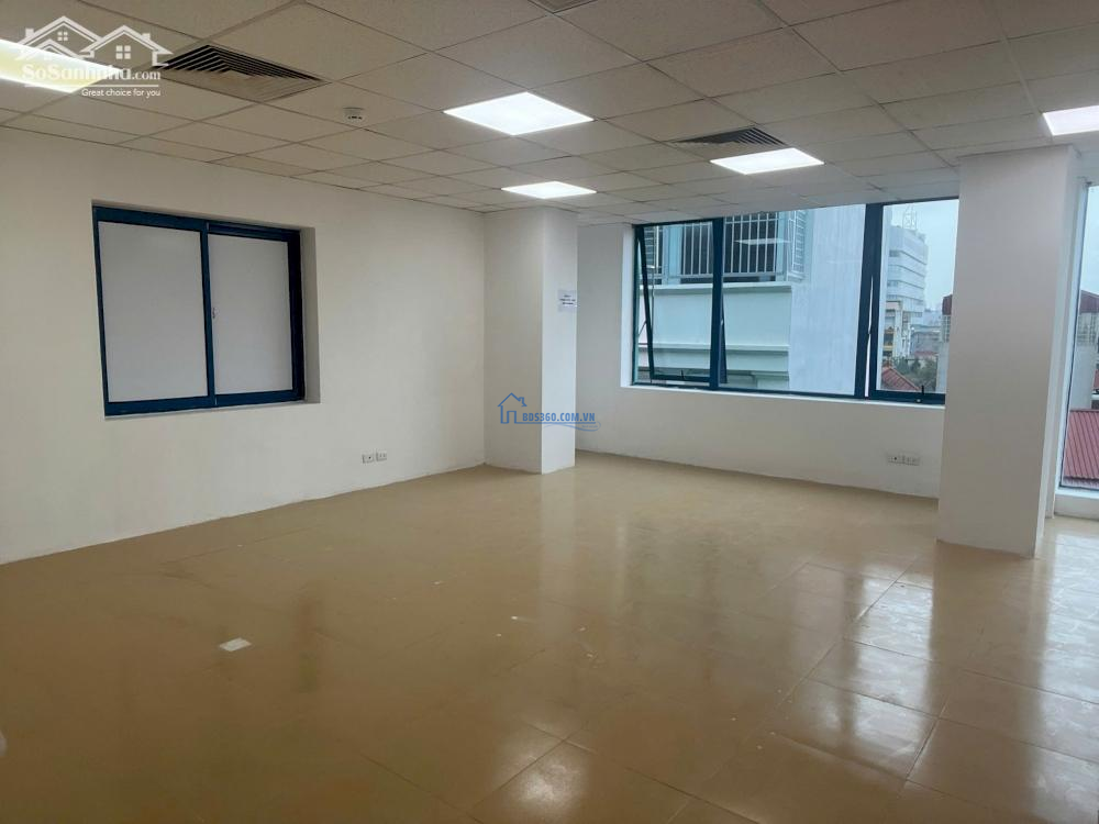 40 và 43m2 văn phòng cho thuê tại nhà Hoa Cương 18/11 Thái Hà. LH chủ nhà 0929236669