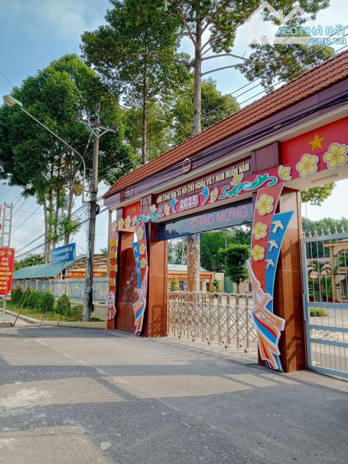 TUỔI ĐÃ CAO CẦN BÁN GẤP TRONG THÁNG