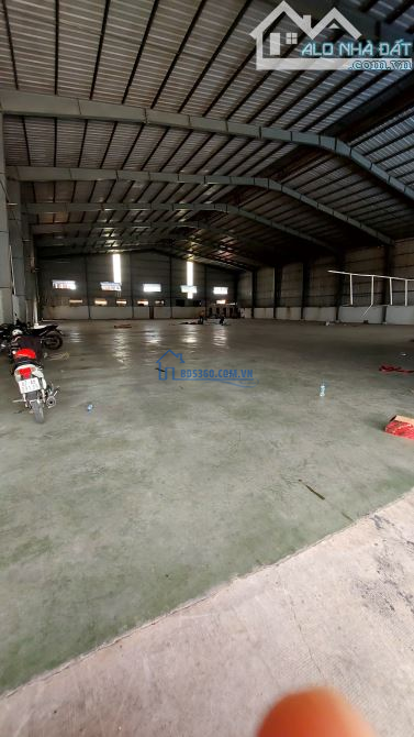 Cho thuê kho xưởng 2800m2 giá 135tr, PCCC vách tường ở TP Thuận An Bình Dương