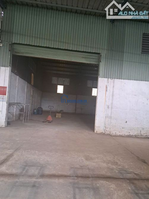 Cho thuê kho 1000m2 giá thuê 35tr/th ở Phường Bình Nhâm TP Thuận An, Bình Dương