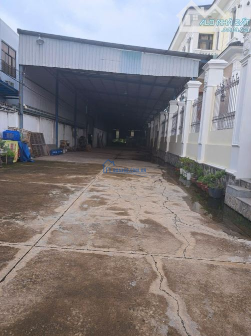 Cho thuê kho 1000m2 giá thuê 35tr/th ở Phường Bình Nhâm TP Thuận An, Bình Dương