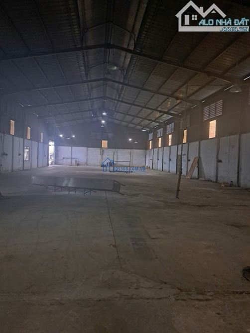 Cho thuê kho 1000m2 giá thuê 35tr/th ở Phường Bình Nhâm TP Thuận An, Bình Dương