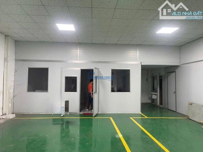 Xưởng Dĩ An 300m/15tr Nền epoxy Có Điện 3 Pha