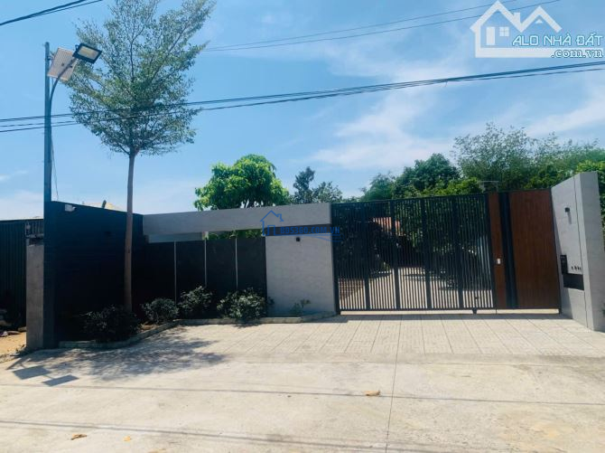 Ngộp Nhà Vườn Hoà Long - Tp Bà Rịa VũngTàu -10*50m-100met2 Thổ cư-4 Tỷxx