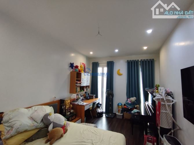 Giá giảm sâu 150tr chỉ còn 1,9 tỷ Nhà Phan Bội Châu 38m2 gần Tòa Án Nhân Dân Bình Thạnh.