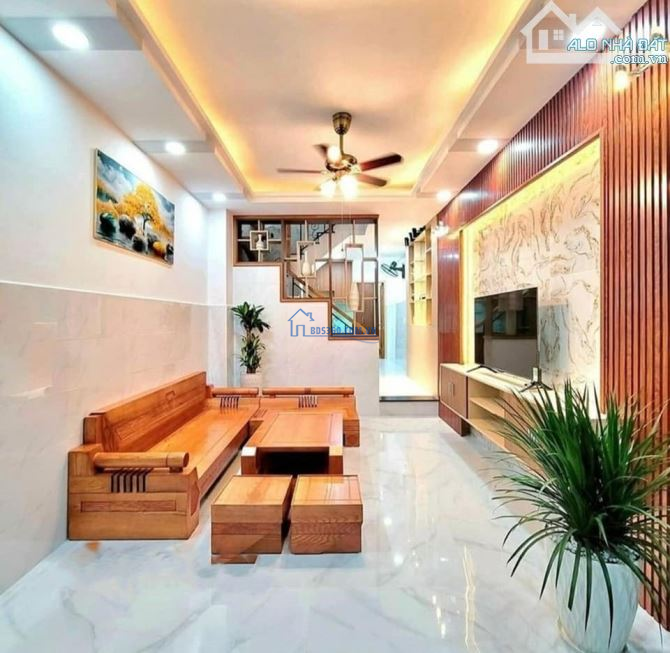 Nhà nhỏ Xinh ngay Nguyễn Thượng Hiền, P.5, BT. Giá: 1 tỷ 590 DT: 32m2 1T1L sổ hồng riêng